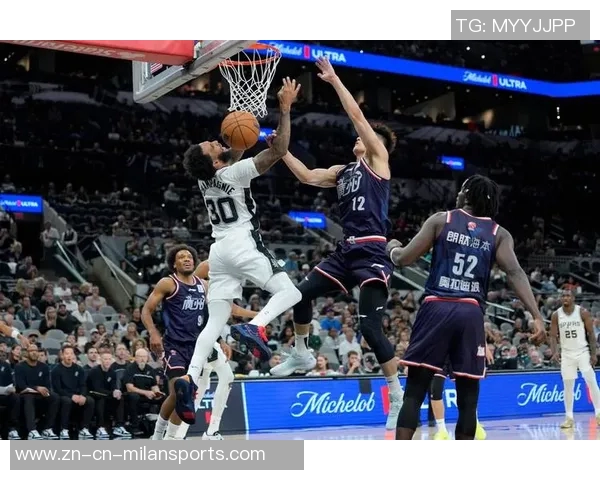 小卡盛赞奥拉迪波状态回暖快攻中展现空接三分与突破能力