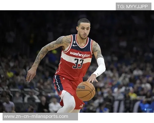 里弗斯确认字母和库兹马缺席对阵活塞库兹马臀部伤势无大碍