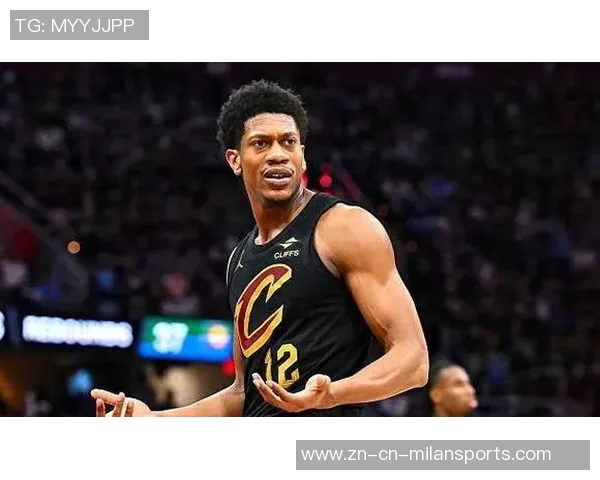 亨特首发表现抢眼24分钟内高效20分助球队赢得胜利