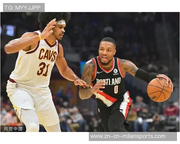 骑士双向球员汤姆林半场表现出色5投4中三分2中2贡献全队最高10分